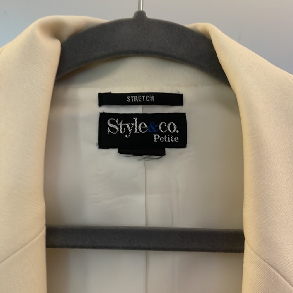 Style &Co - Picture 2 of 3